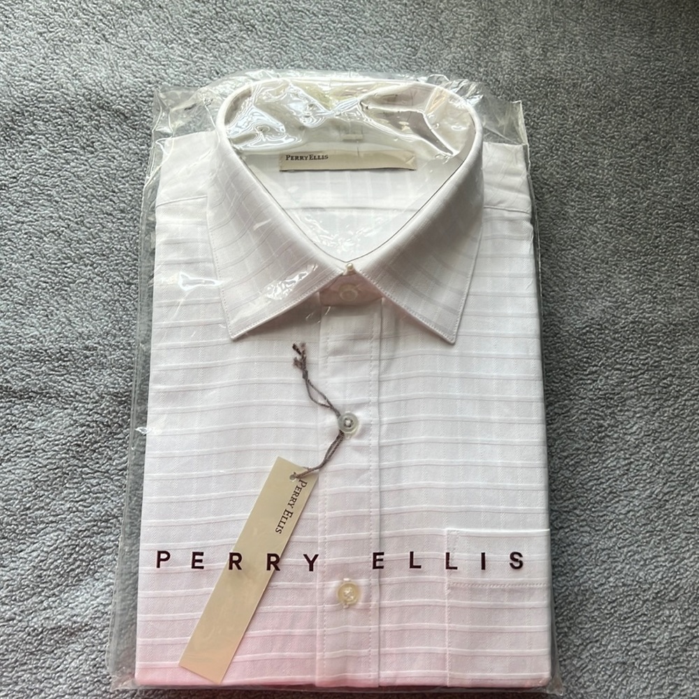 NWT Perry Ellis button down